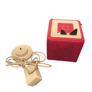Tonies box w/ charger and 5 audio characters included